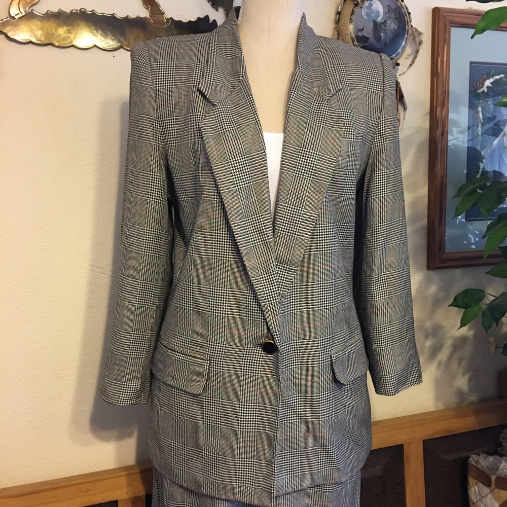 Worthington classy houndstooth lined skirt suit 10